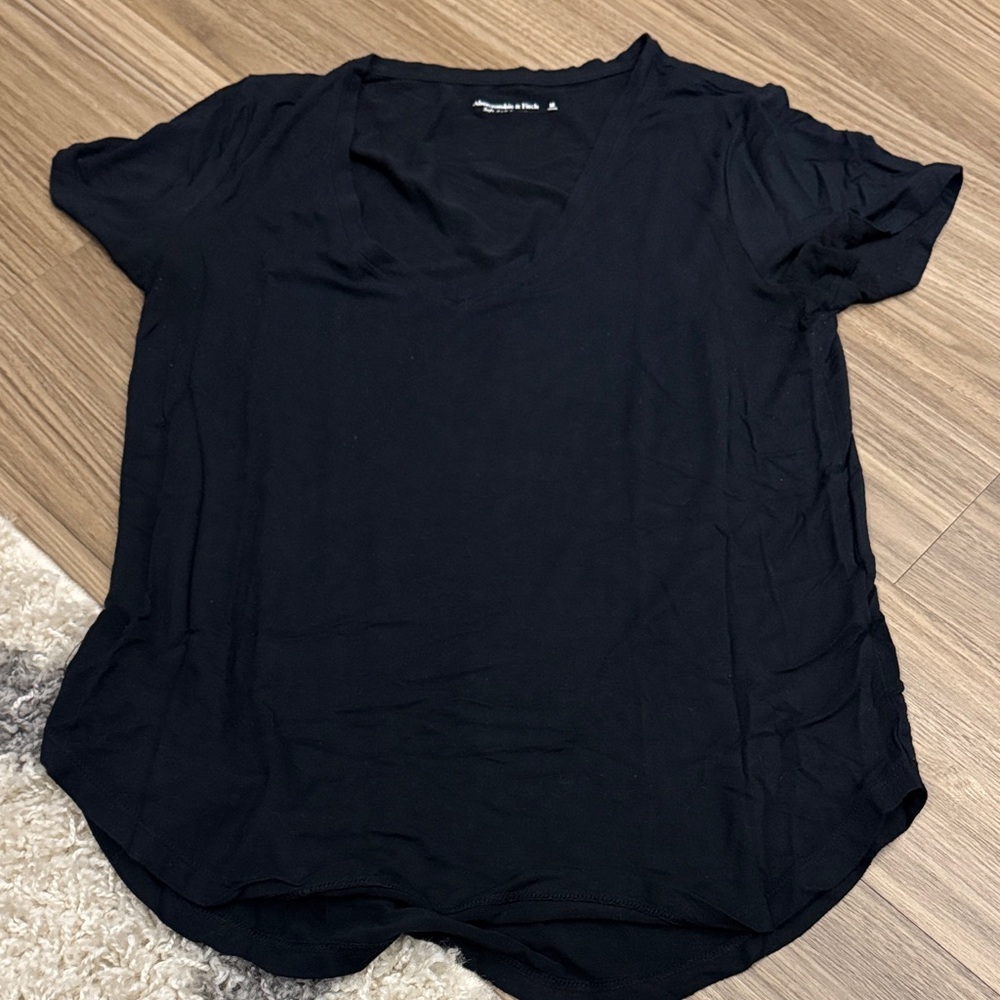 Abercrombie & Fitch Black Short Sleeve Tee